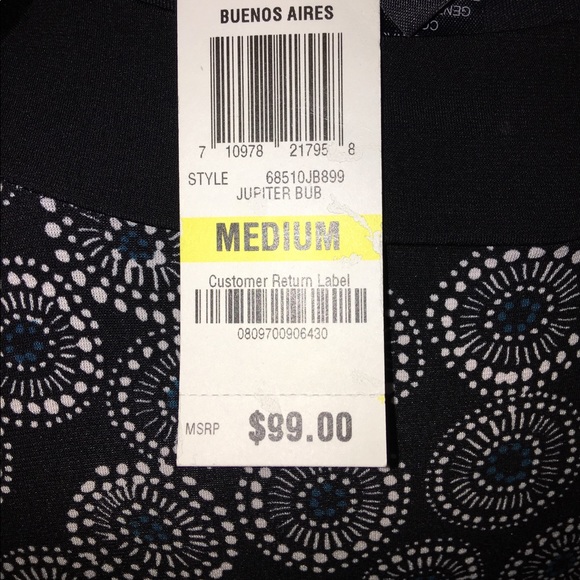 Dress - Picture 4 of 4